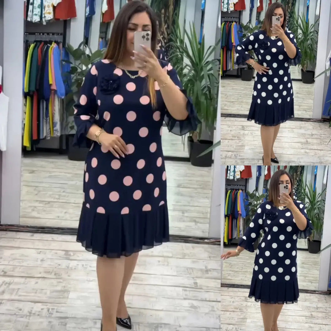 Odette - Weiches Polka Dot Kleid mit ausgestelltem Rüschensaum Navy