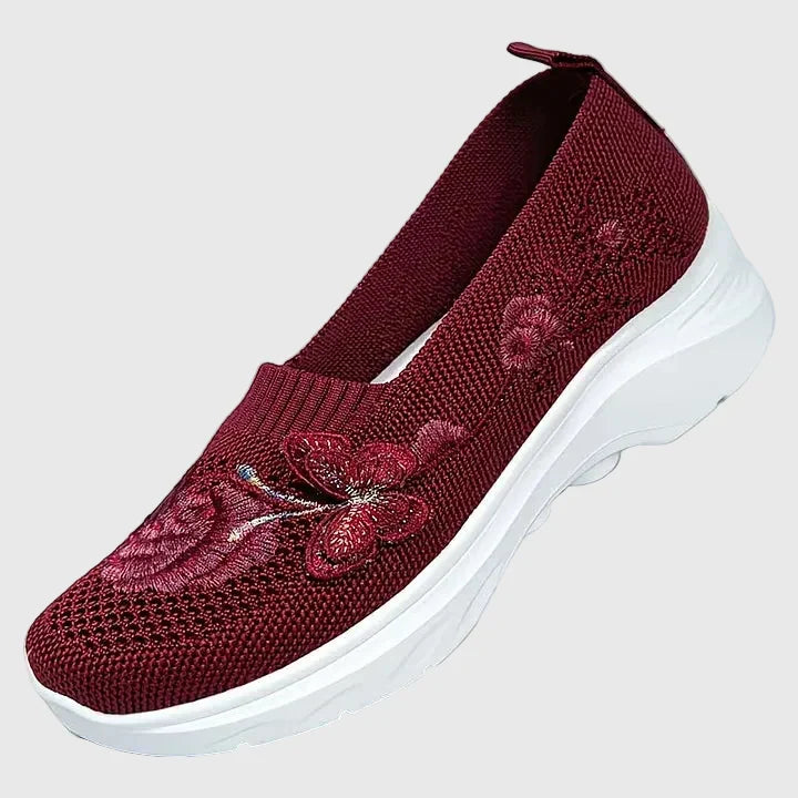 Leetha - Schmetterlingsgestickte Slipper