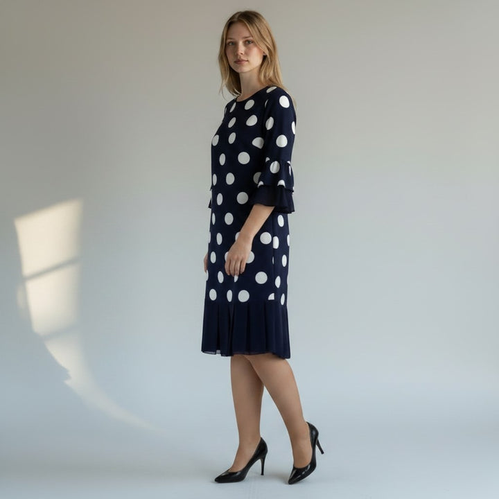 Odette |  Festkleid mit Punktmuster und Volant-Saum